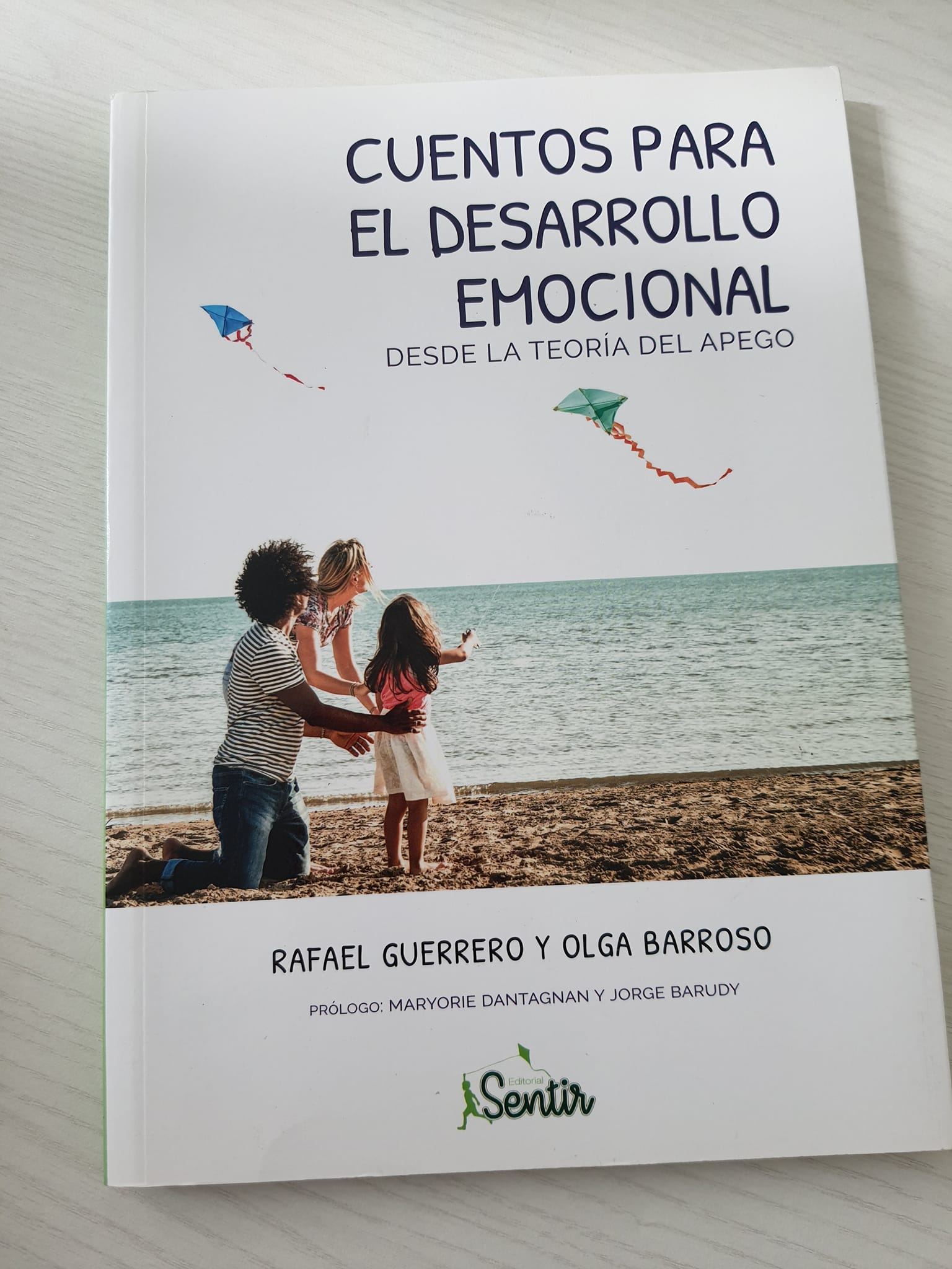 Cuentos para el desarrollo emocional. Desde la teoría del apego.